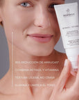 Beneficios del tratamiento Retinol + Vitamin C de Farma Dorsch: 95% reducción de arrugas, textura ligera no grasa, combina retinol con vitamina C y E, ilumina y unifica el tono.