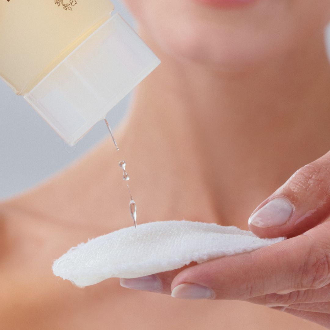 Limpia, ilumina y protege con agua micelar con vitamina C | Blog FARMA DORSCH