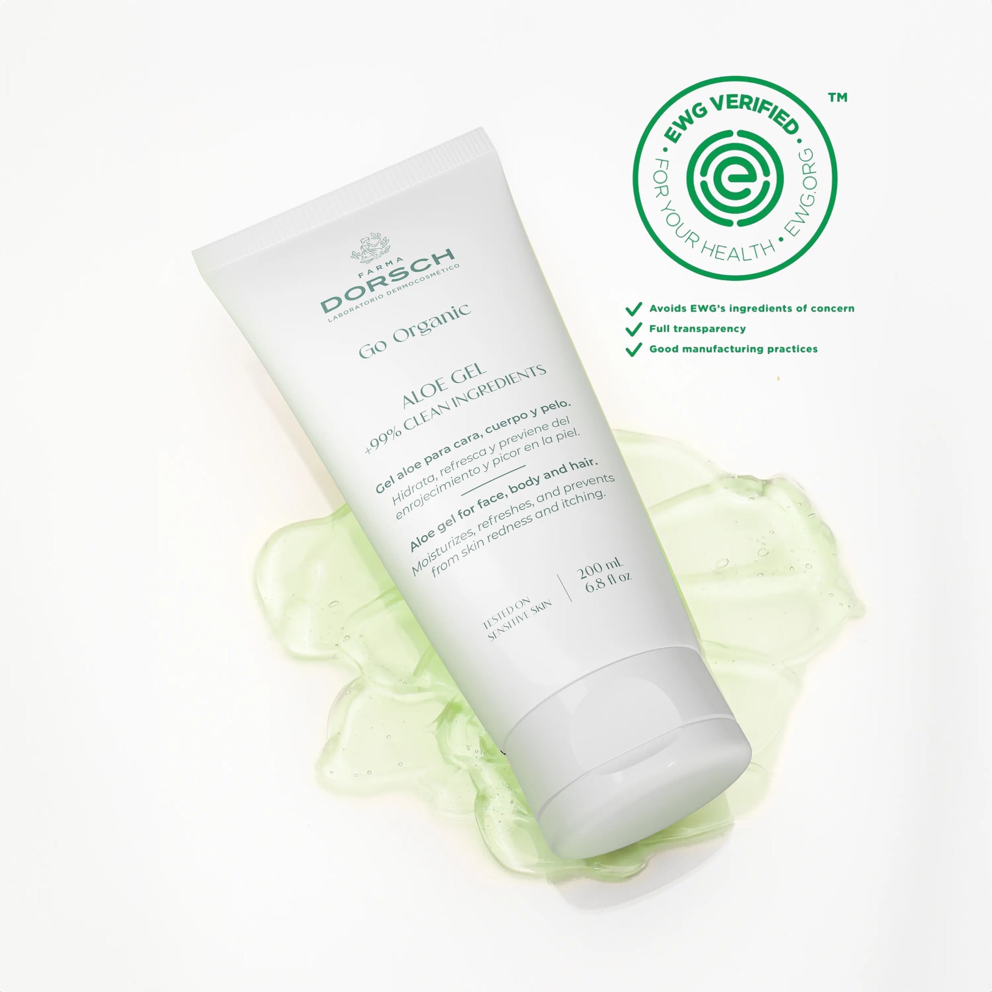 Aloe Gel FARMA DORSCH sobre fondo blanco con textura de aloe certificación EWG cosmética natural y segura