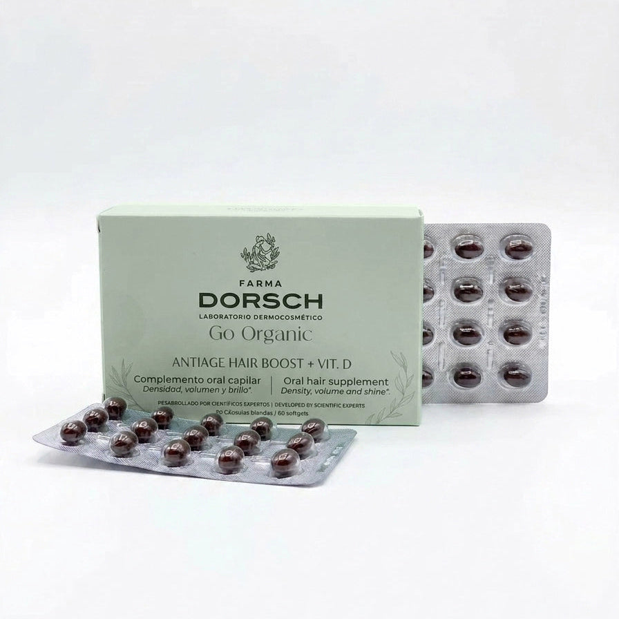 Cápsulas de ANTIAGE HAIR BOOST + VIT D de FARMA DORSCH, fórmula para apoyar la salud capilar.