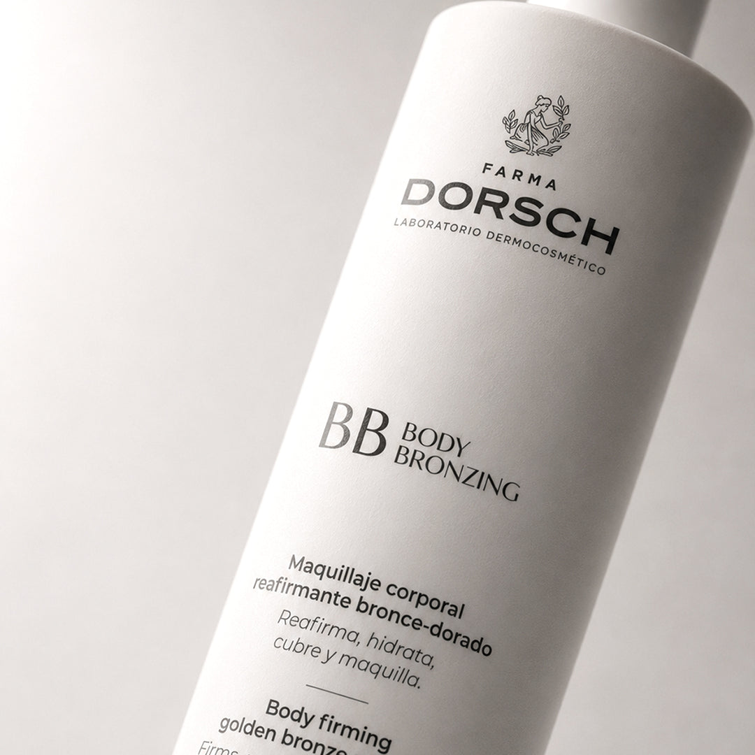 Envase de BODY BRONZING de FARMA DORSCH, tratamiento corporal con color para una piel más uniforme y luminosa.