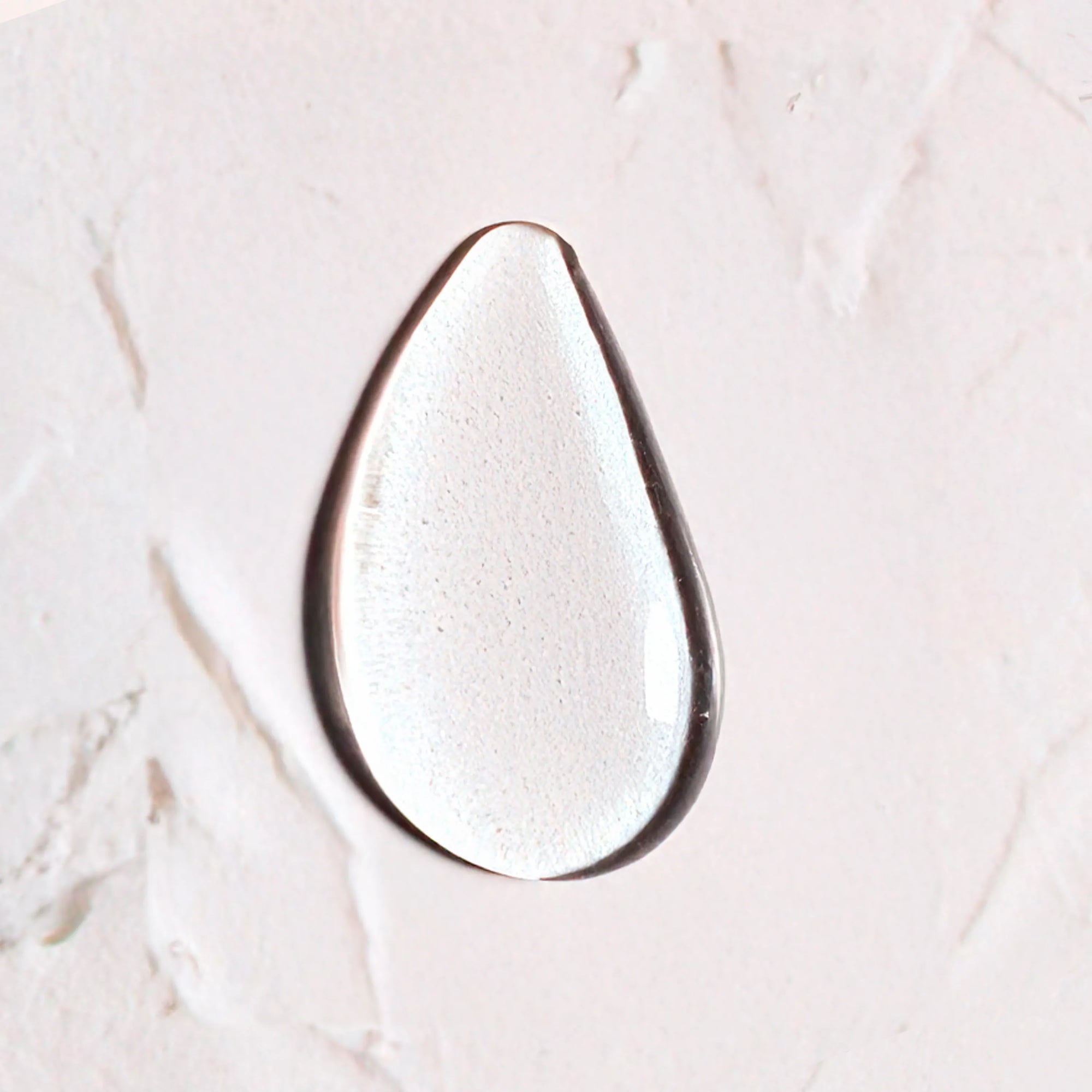 gota de gel de niacinamida ingrediente activo FARMA DORSCH para equilibrio de la piel y efecto antimanchas