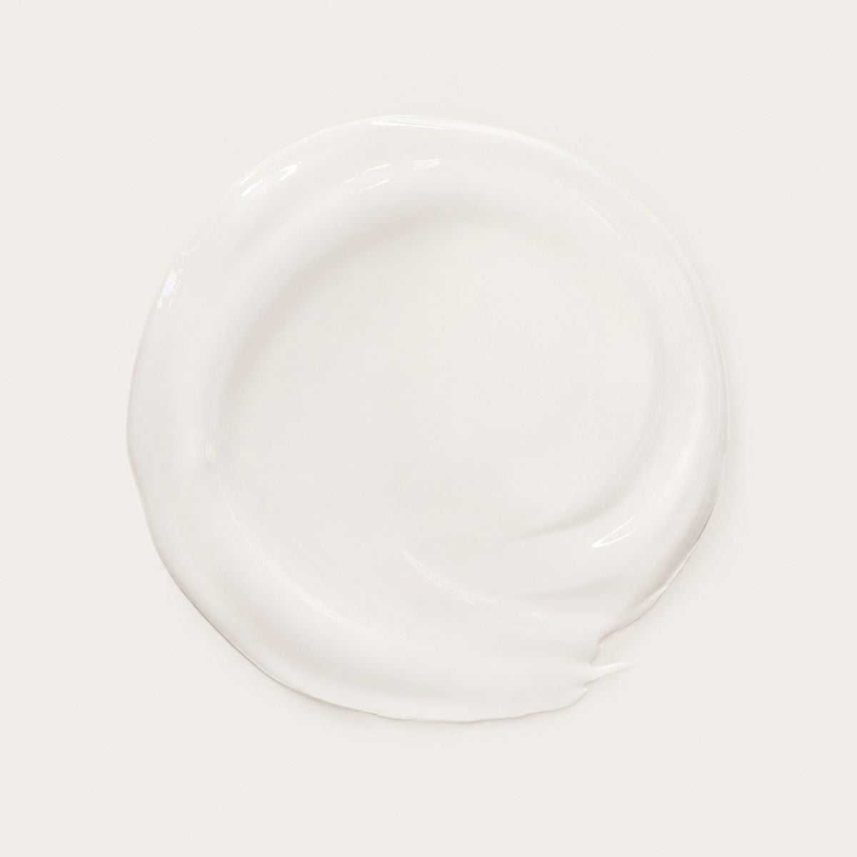 Textura crema sérum de PURE SILK de FARMA DORSCH, ligera, nutritiva y de rápida absorción.