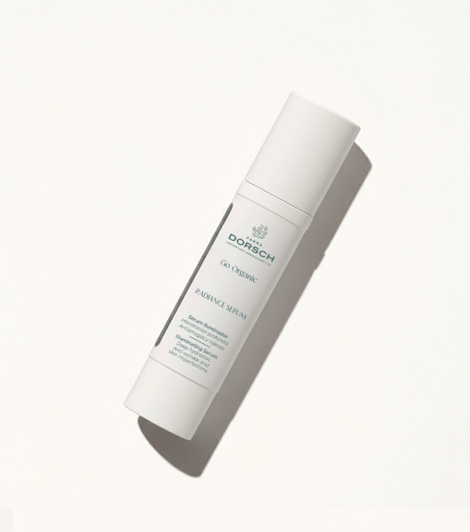 RADIANCE SERUM de FARMA DORSCH con vitamina C, prebiótico y ácido hialurónico; cuidado facial dermocosmético.