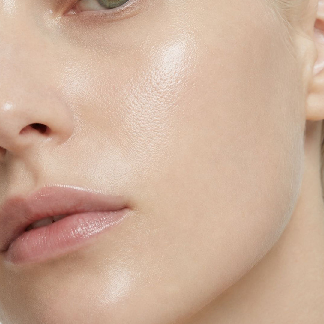 Piel más fresca, limpia y equilibrada tras usar PURIFYING TONER de FARMA DORSCH en la rutina facial diaria.